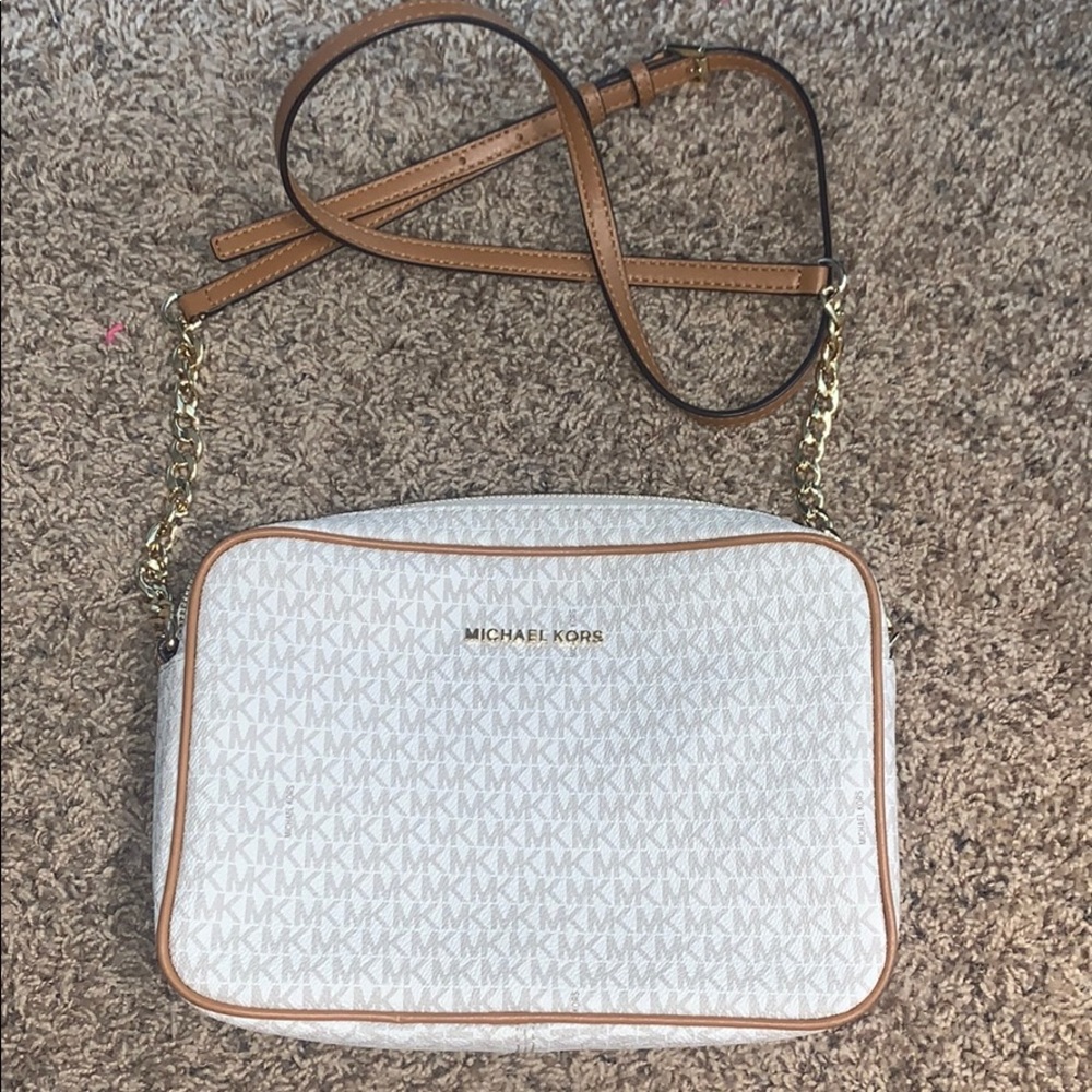 Michael Kors crossbody purse